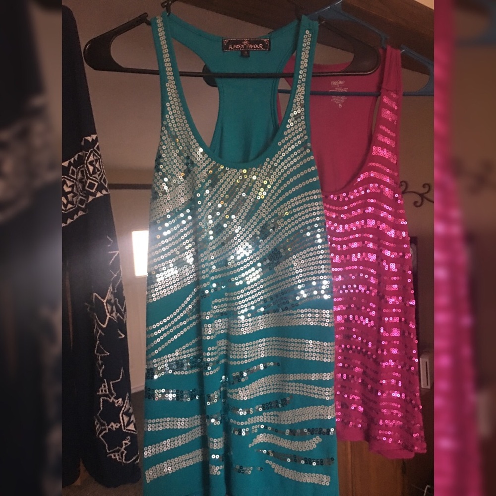 Tank bundle! 3/$10!!! Save on shipping!